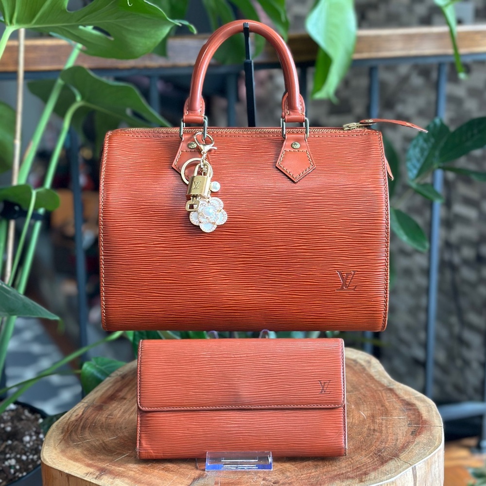 Louis Vuitton Speedy 25 Epi Kenya Brown Bag Lock Key #306 COA LV Epi Wallet